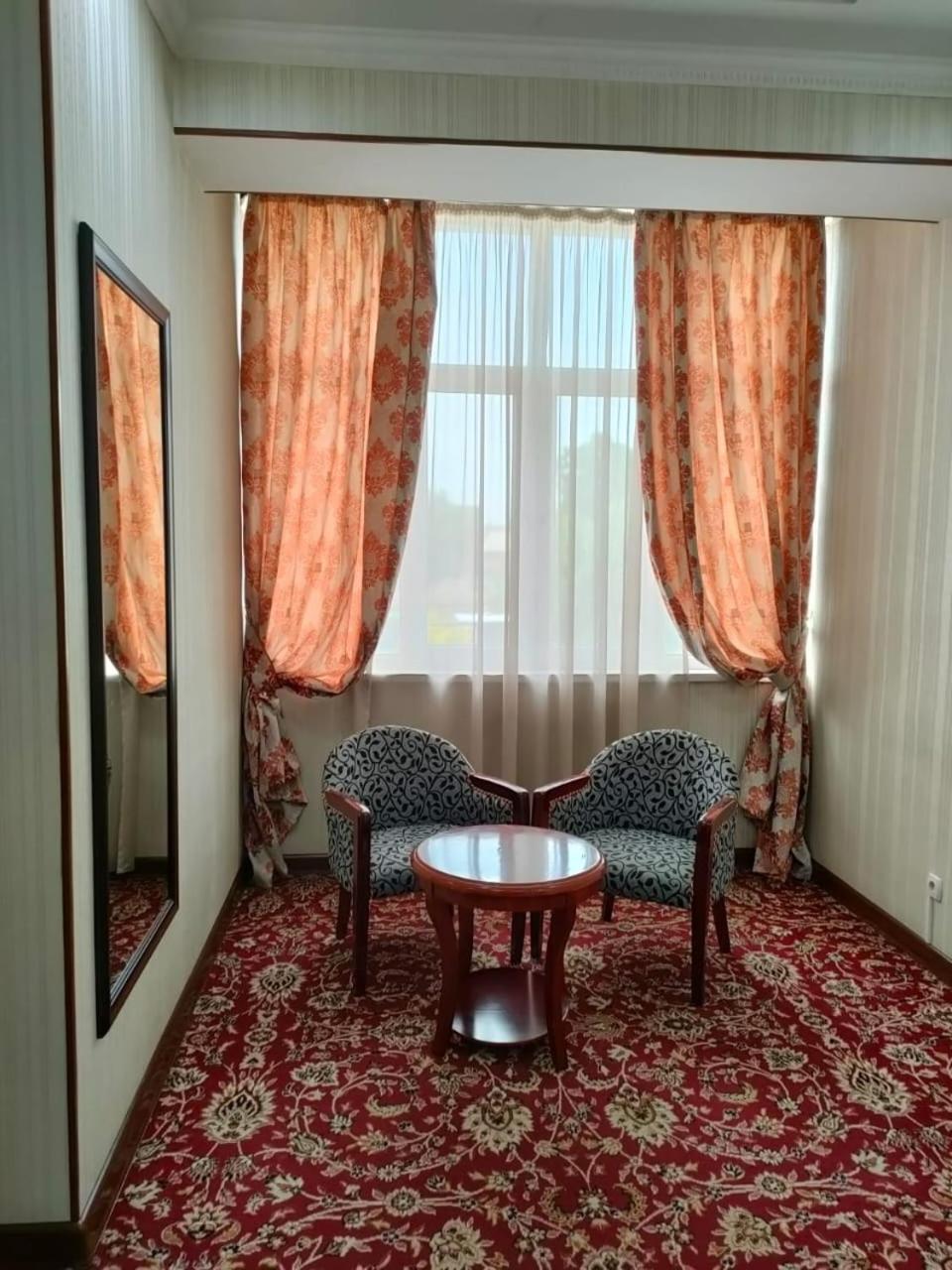 Sary Arka Hotel Shymkent Ngoại thất bức ảnh